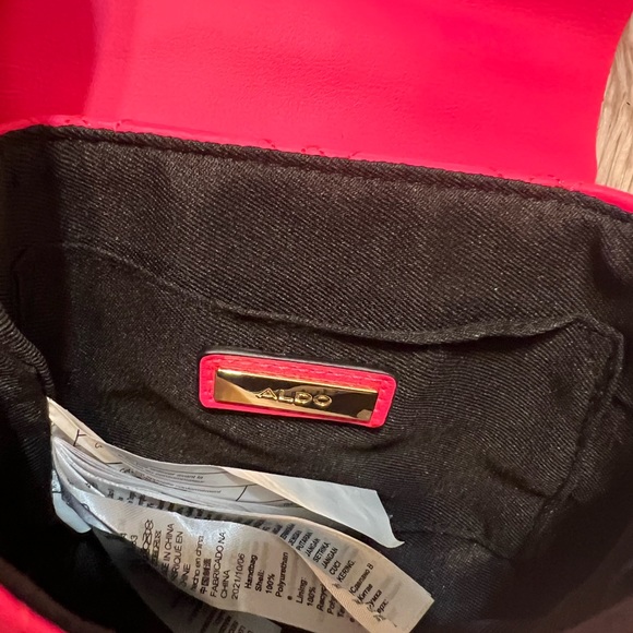 Bags - Picture 3 of 3